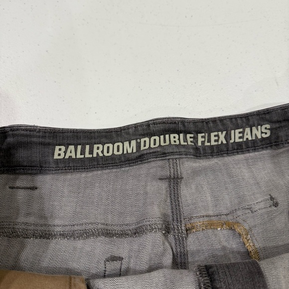 Duluth Trading Co Ballroom Double Flex Jeans Straight Leg Grey Men’s 42x30 - Picture 10 of 15